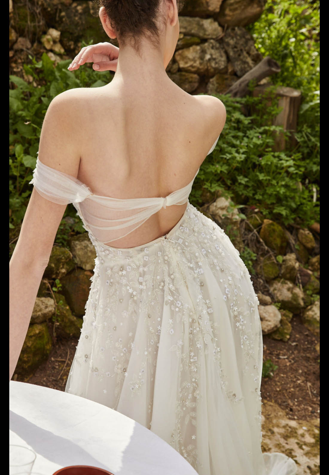 Off-the-Shoulder A-Line Tulle Wedding Dress