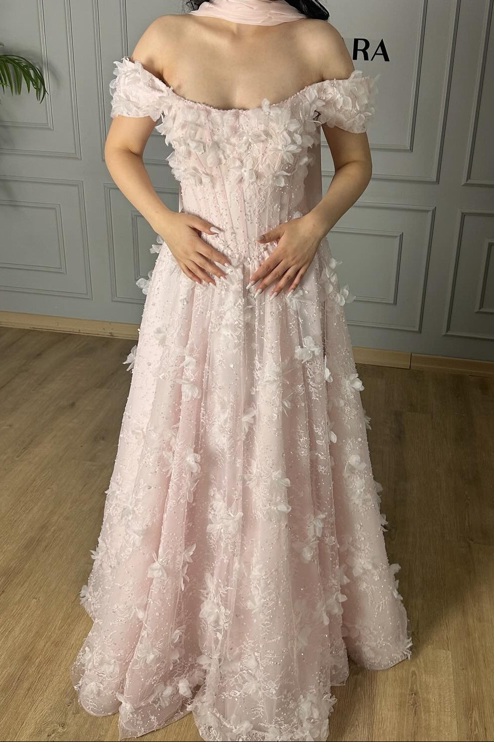 Elegant Pink Floral Prom Dress | Off Shoulder Floral Appliqué Evening Gown