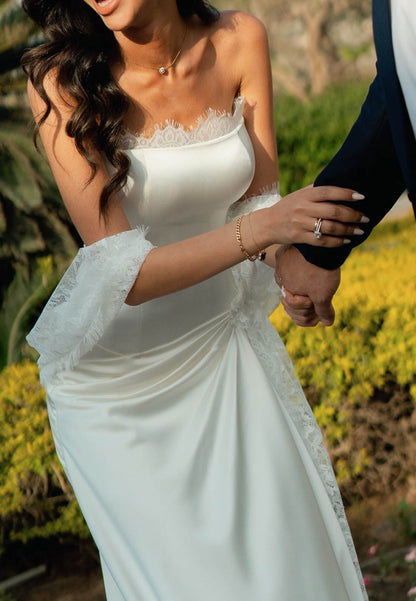 Sleeveless Strapless Ruched Satin Wedding Dress
