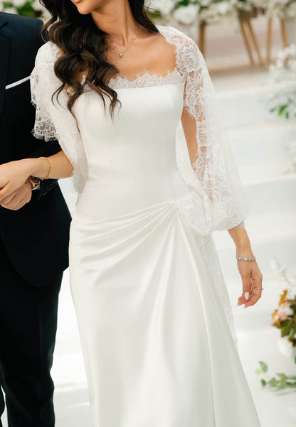 Sleeveless Strapless Ruched Satin Wedding Dress