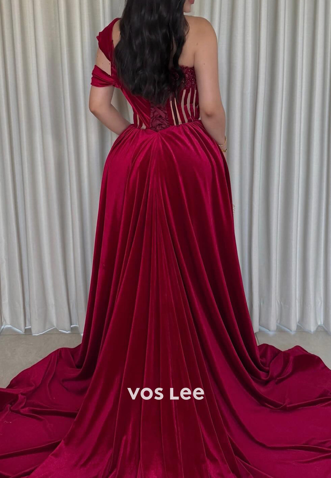 One Shoulder V Neck Pleated Mermaid Velvet Evening Dresses with Side Slit Chapel Train
