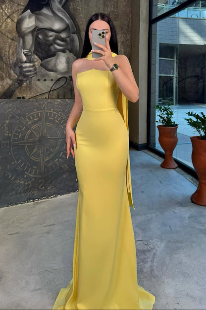 Yellow Strapless Satin Mermaid Prom Dresses Sleeveless Sheath