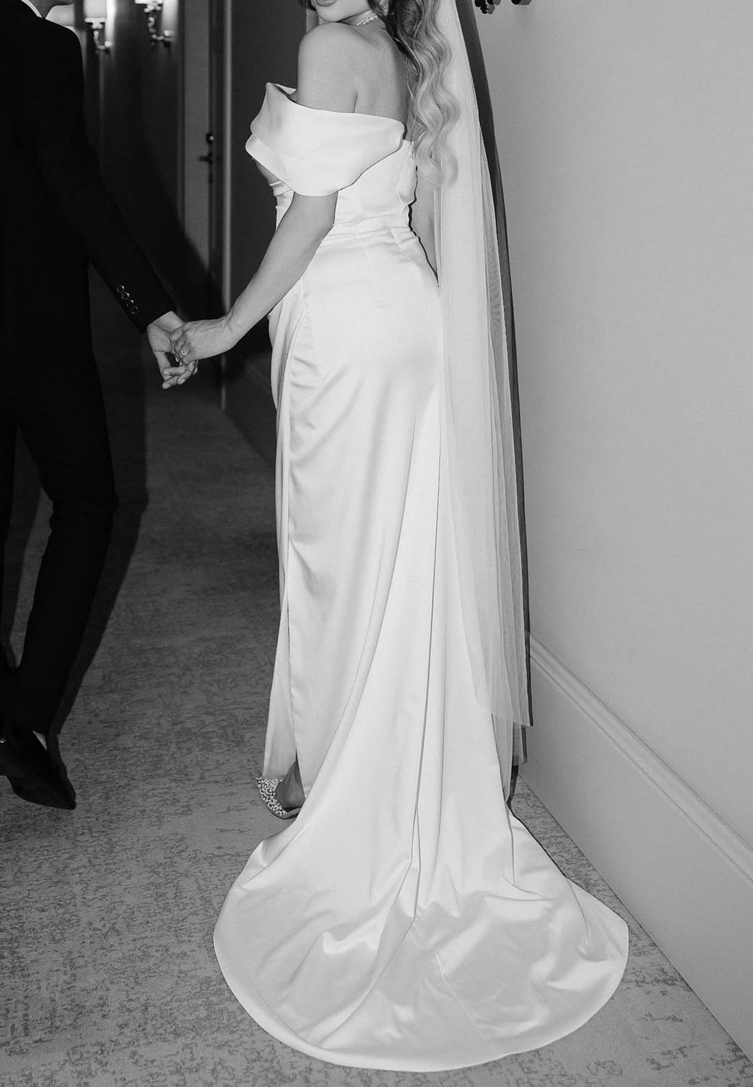 Simple Sleeveless Slit Ruched Wedding Dress