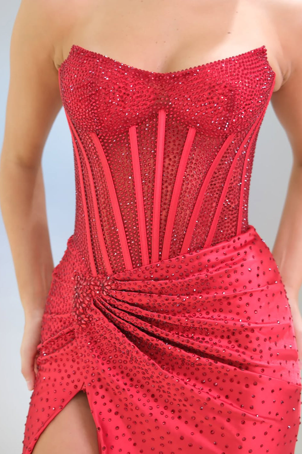 Charming Mermaid Scoop Neck Red Satin Prom Dress with Hot Stone