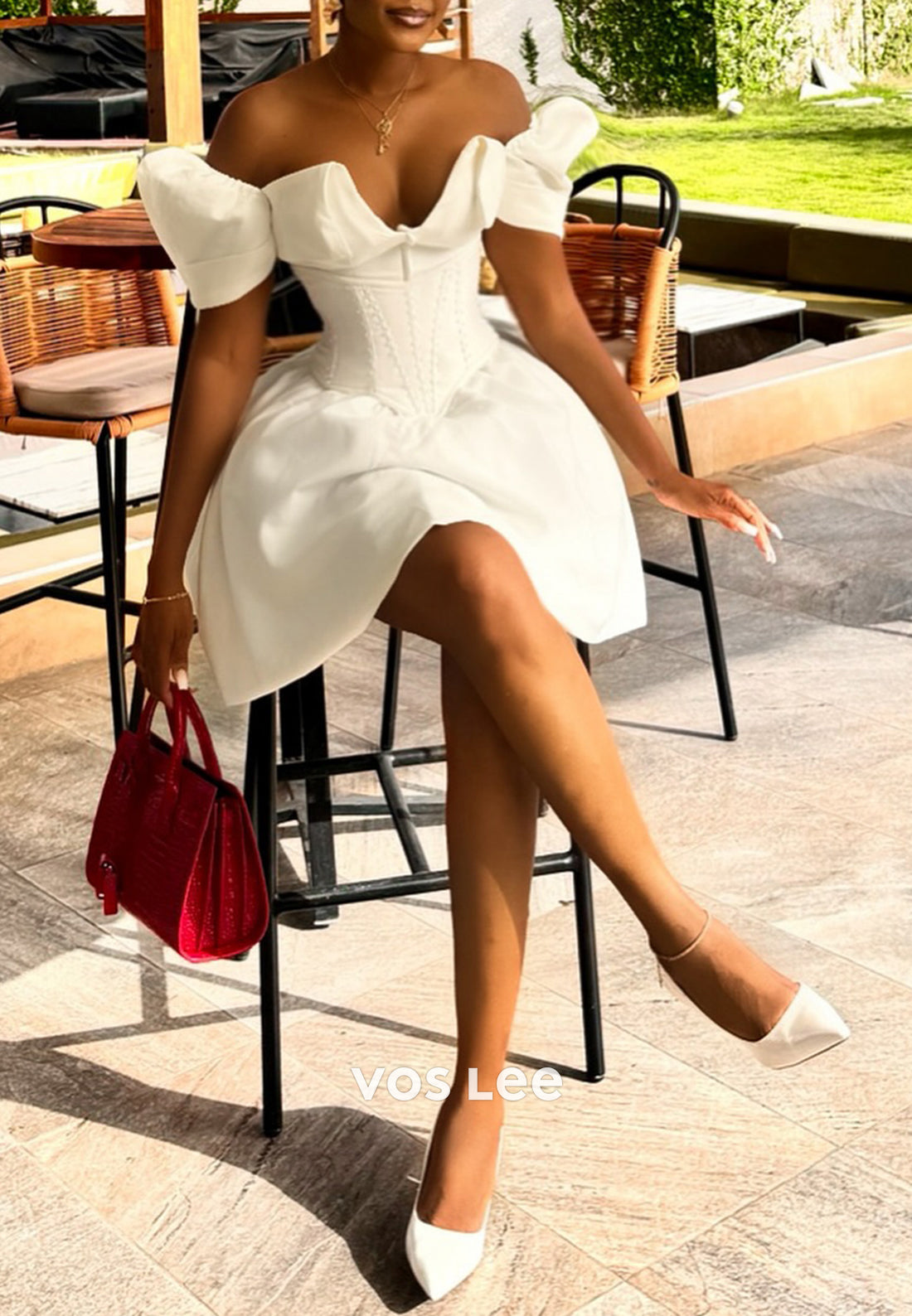 Mini & Short A-Line V Neck Short Sleeve Empire Pleated Wedding Dresses