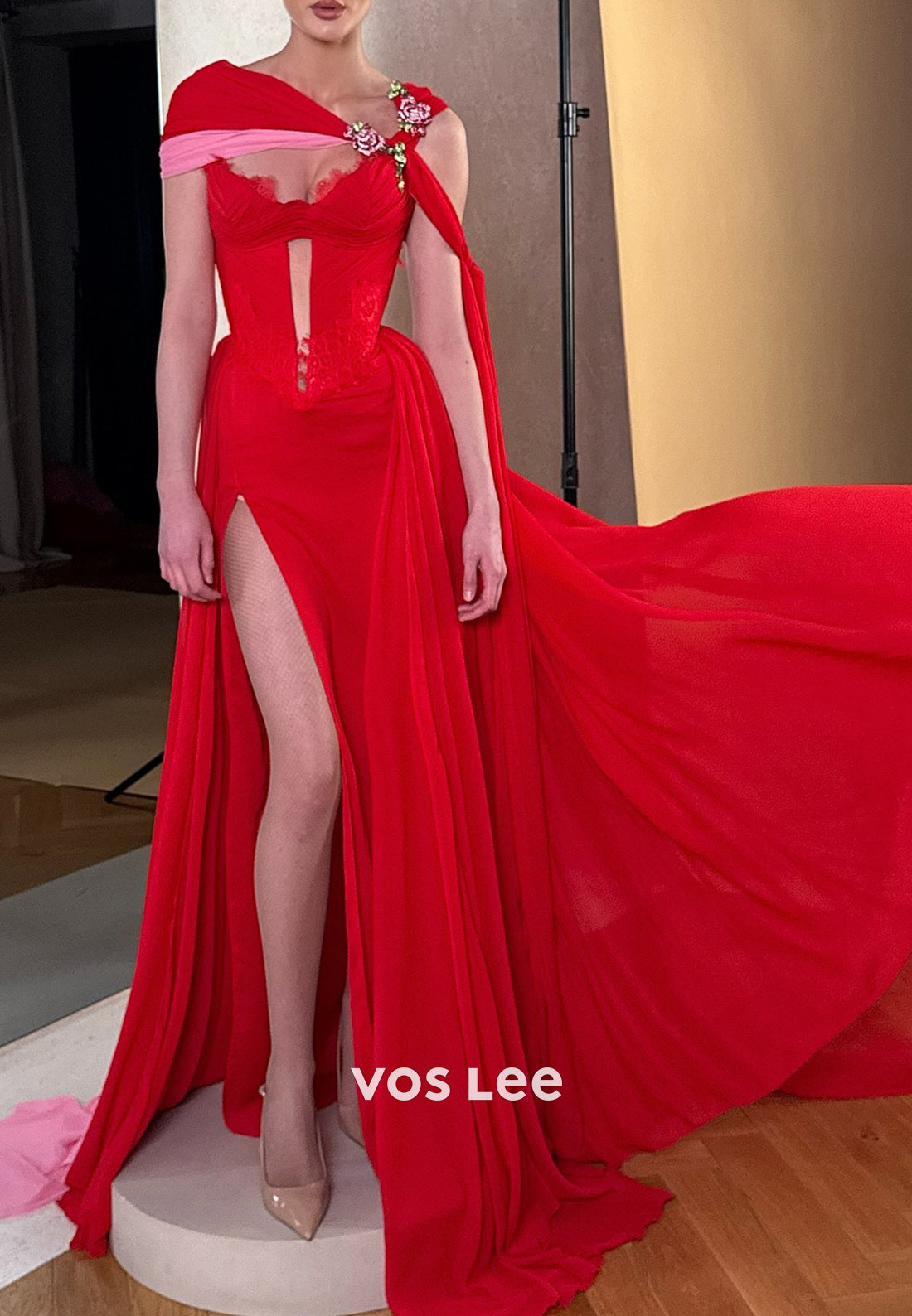 Asymmetrical Neck High Spilt Pleated Sexy Sheath Evening Dresses with Sweep Train