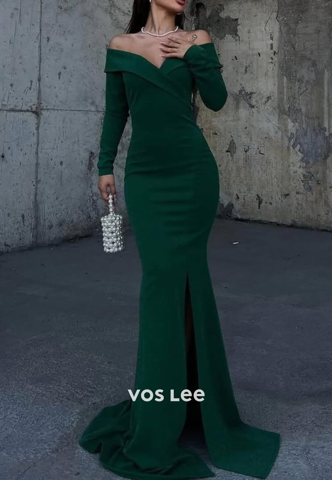 Glamorous Long Sleeve V Neck Pleated Mermaid Evening Dresses with Sweep Train