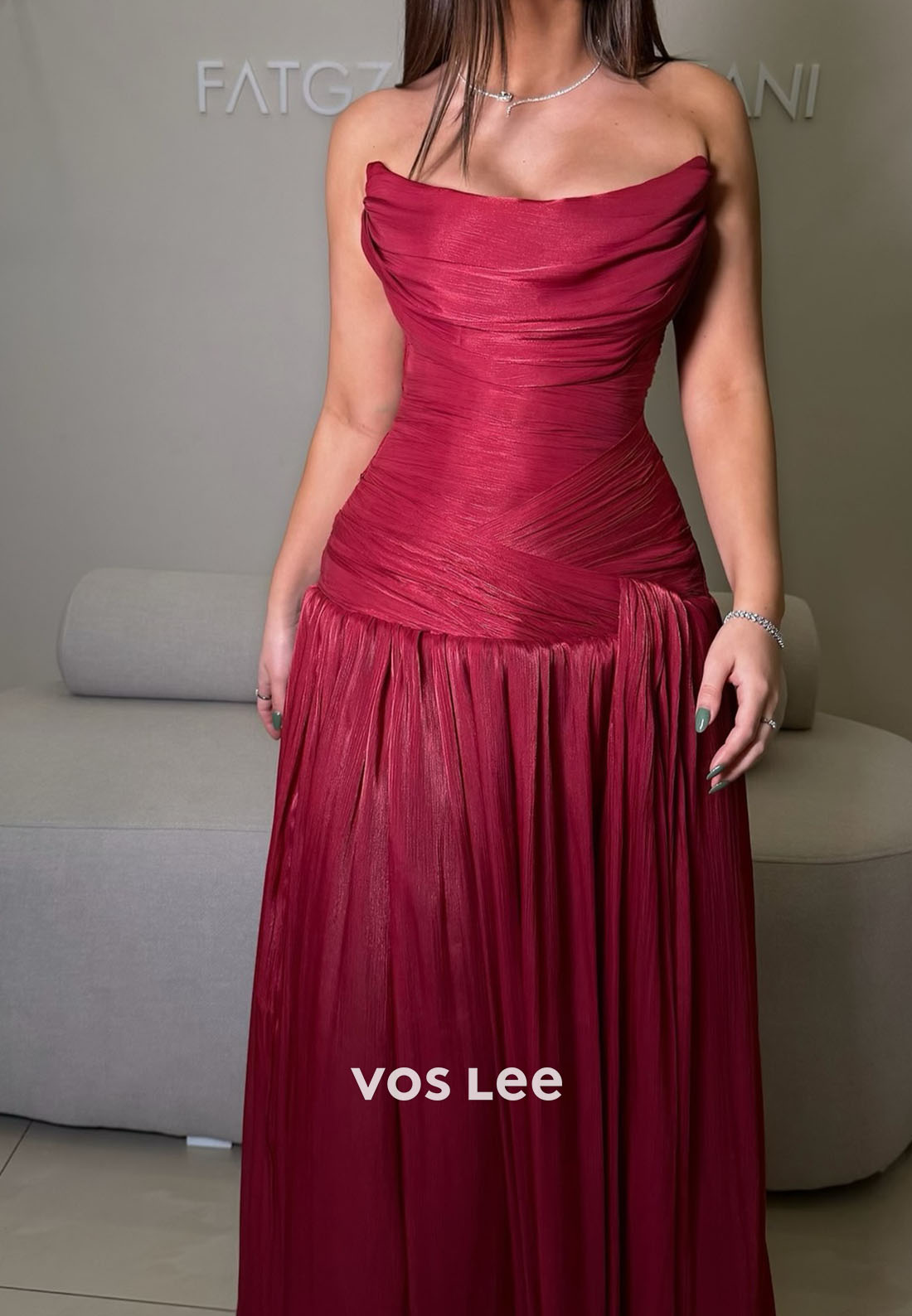 Red A-Line Boat Neck Sleeveless Pleatged Evening Dress