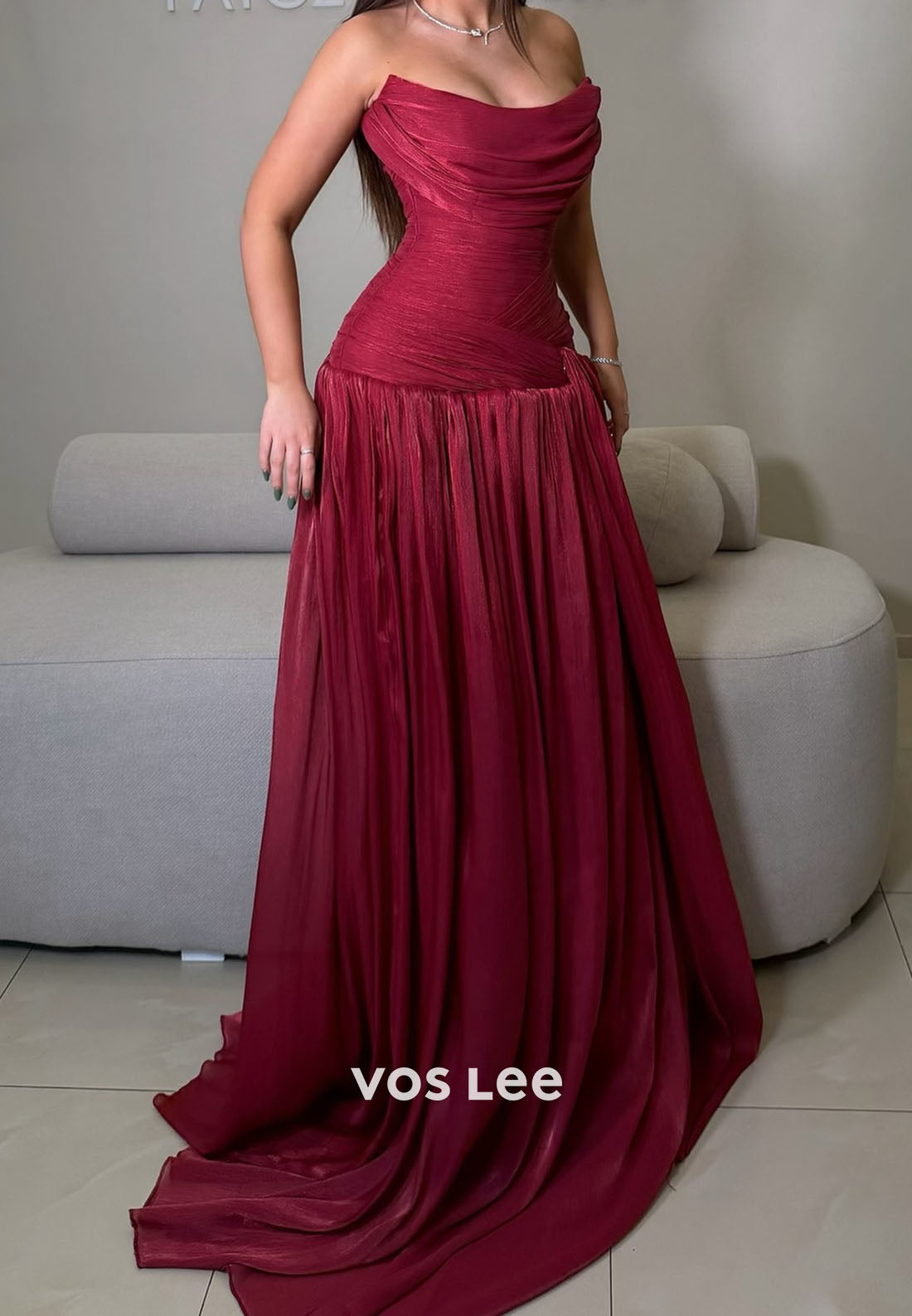 Red A-Line Boat Neck Sleeveless Pleatged Evening Dress