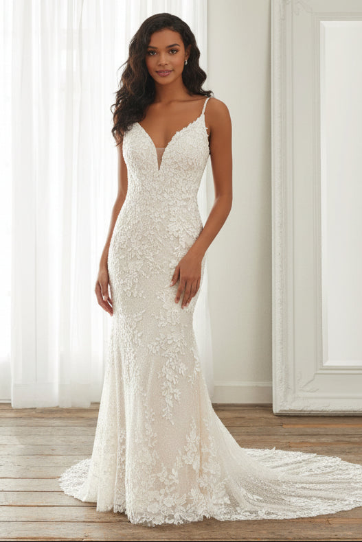 Sexy Deep V-Neck All-Lace Mermaid Gown | Minimalist Bridal Dress
