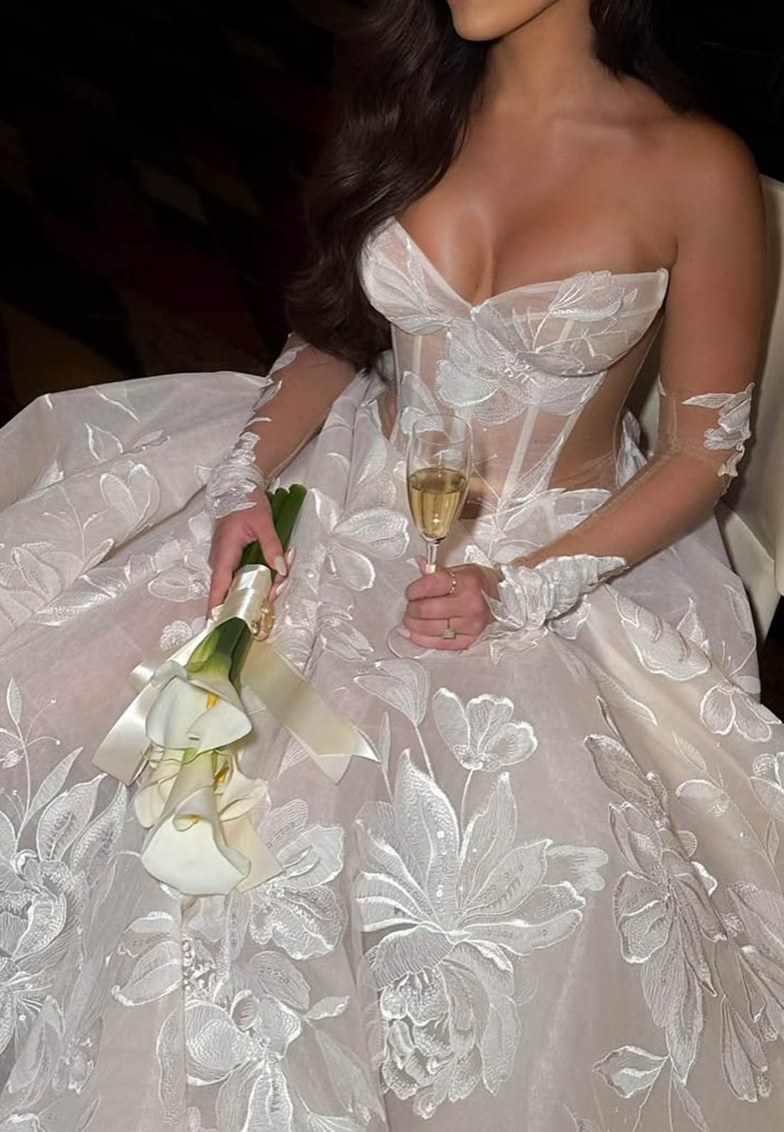 Charming A-Line Sweetheart Lace Wedding Dress