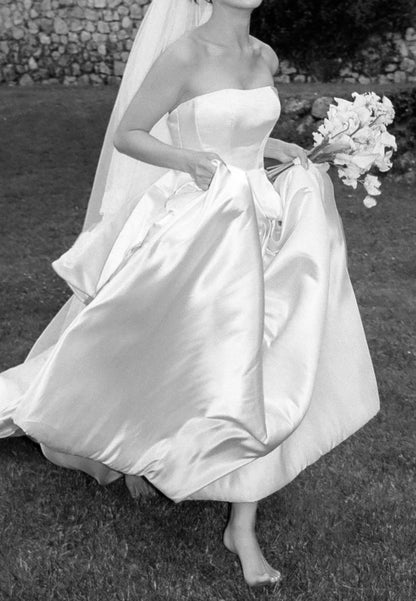 Simple Sleeveless Strapless Empire-Waist Wedding Dress