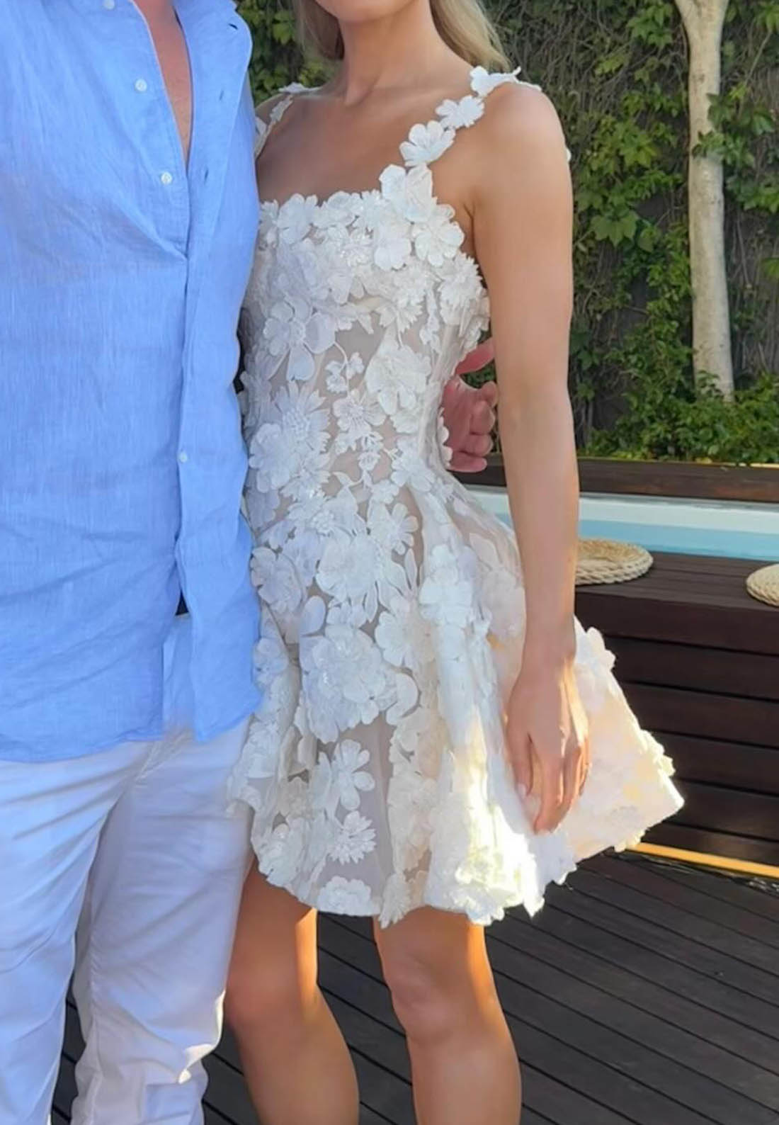 Spaghetti Straps Square Short Lace Wedding Dress