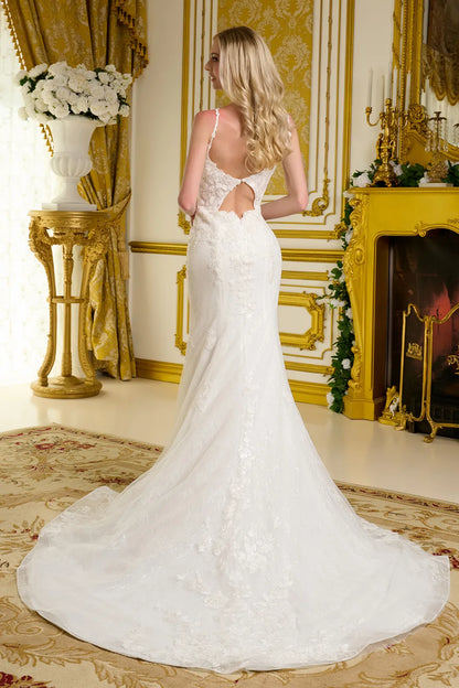 Delicate Embellished Spaghetti Straps Fitted Sleeveless Bridal Gown