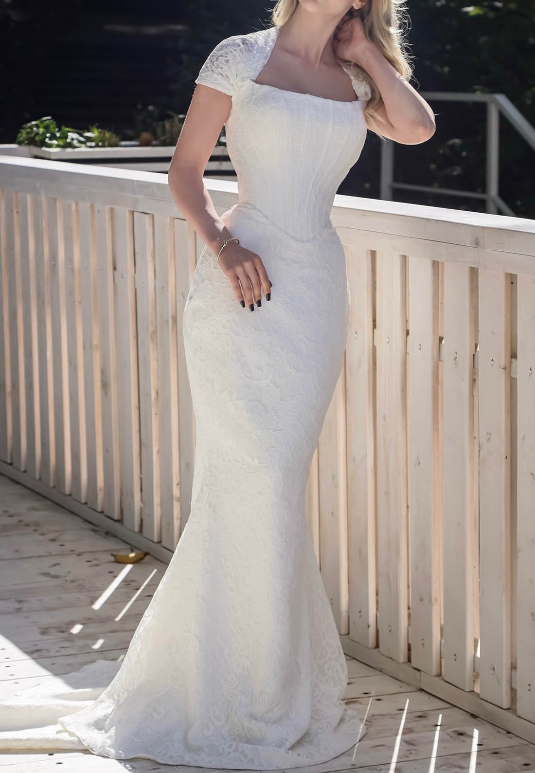 Short Sleeves Square Ruched Mermaid Wedding Dress