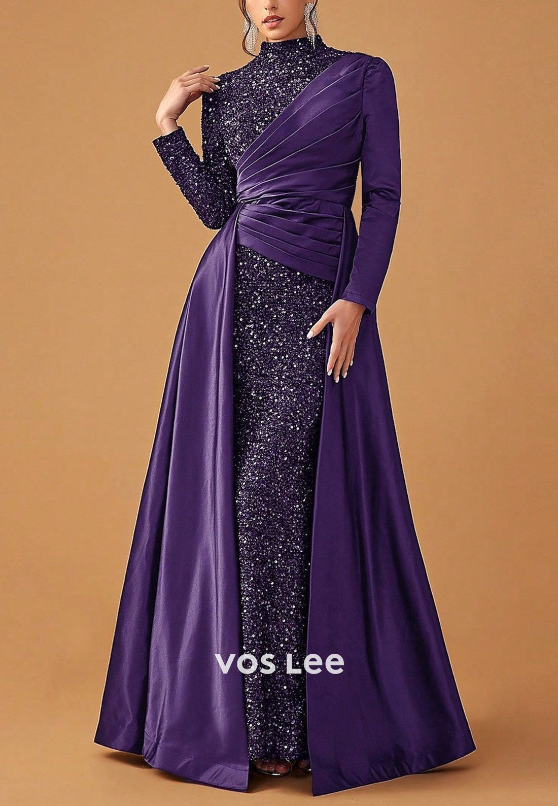 Stunning High-Neck Long-Sleeves Sequin Sheath Evening Dress Formal Gowns