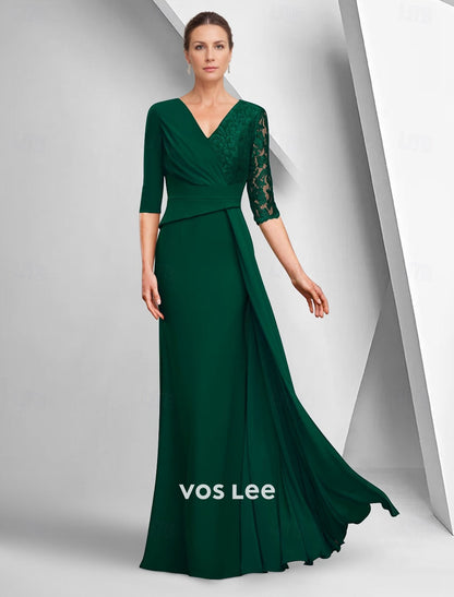 Emerald Green V-Neck Mother of the Bride Dress with Lace Sleeve Floor-Length Formal Wedding Gown
