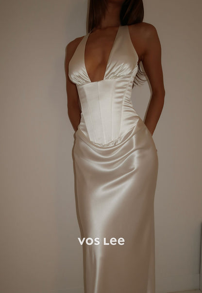Charming Column Halter V-Neck Long Prom Dress