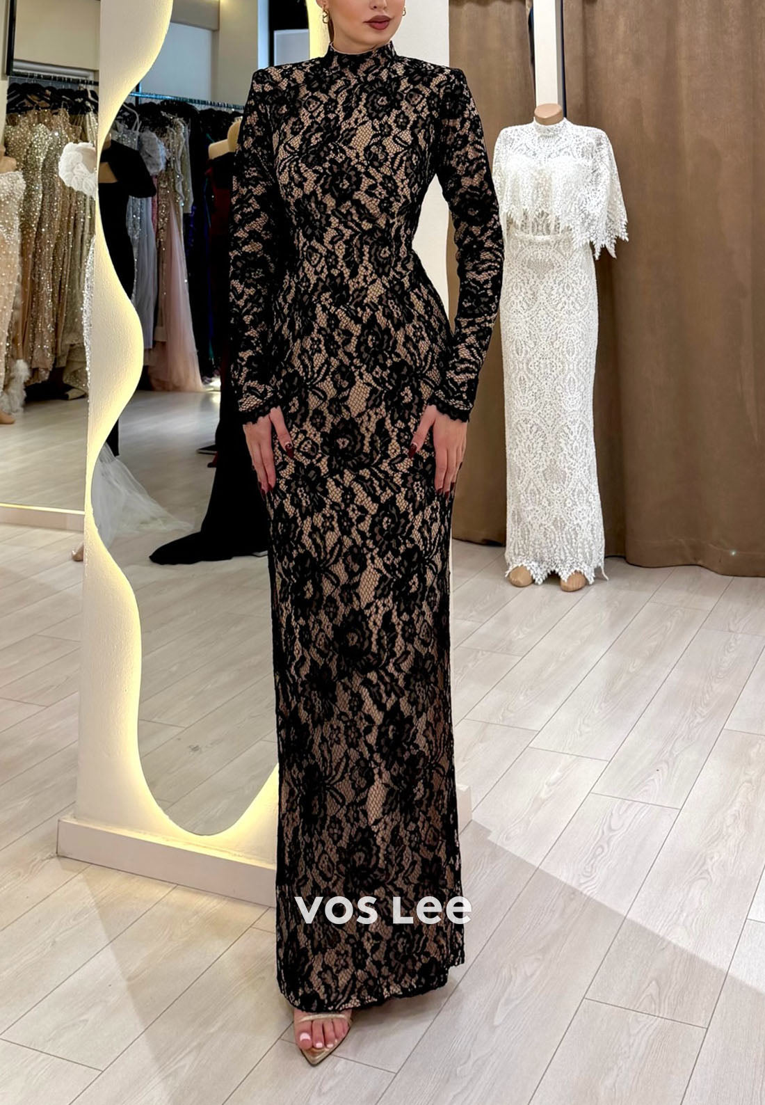 Vintage Glamour: Black Lace High Neck Long Sleeve Backless Evening Dress