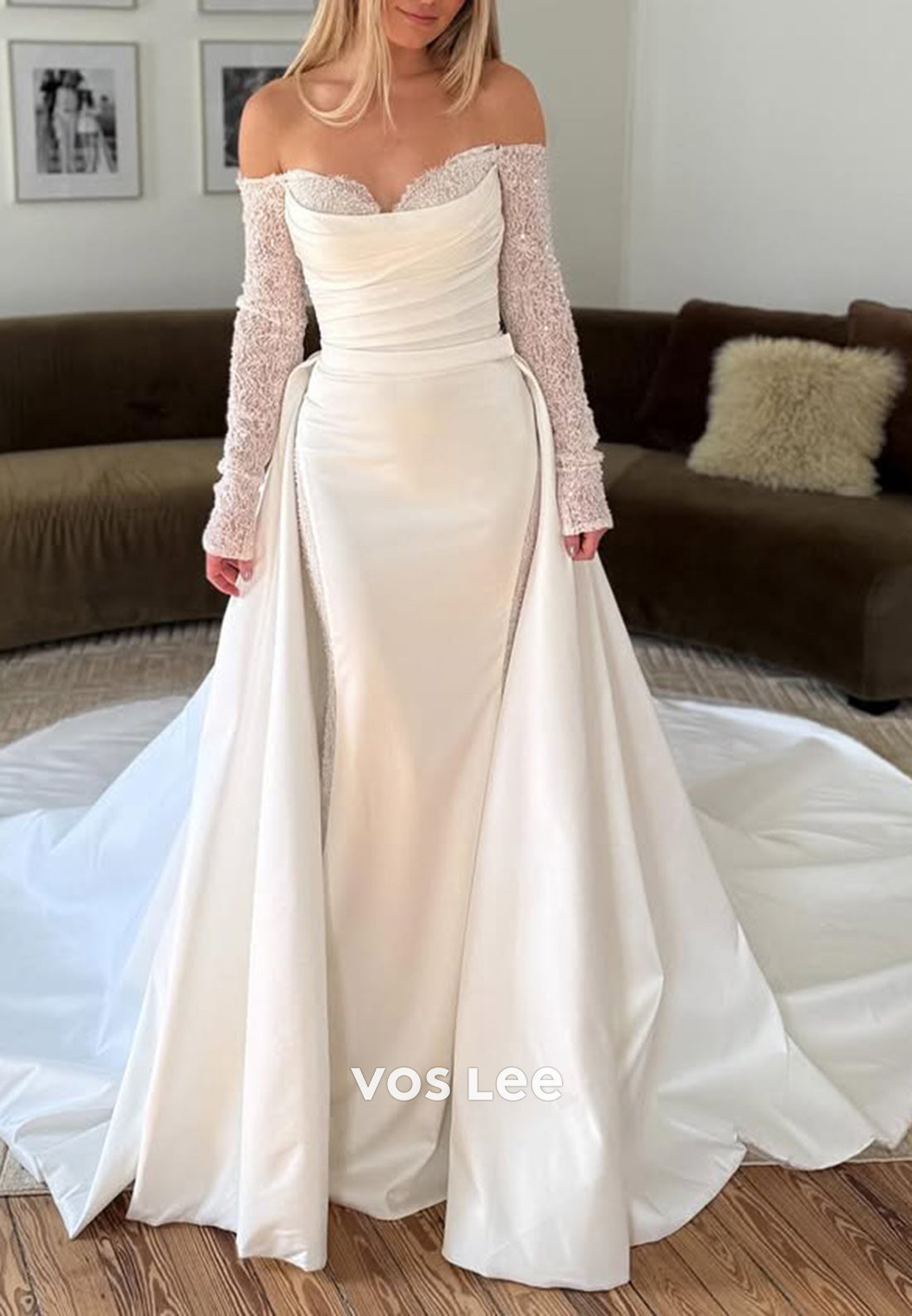 Long Sleeve Off the Shoulder Mermaid Wedding Dresses with Court Train
