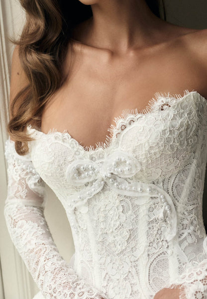 A-Line Sweetheart Empire-Waist Lace Wedding Dress