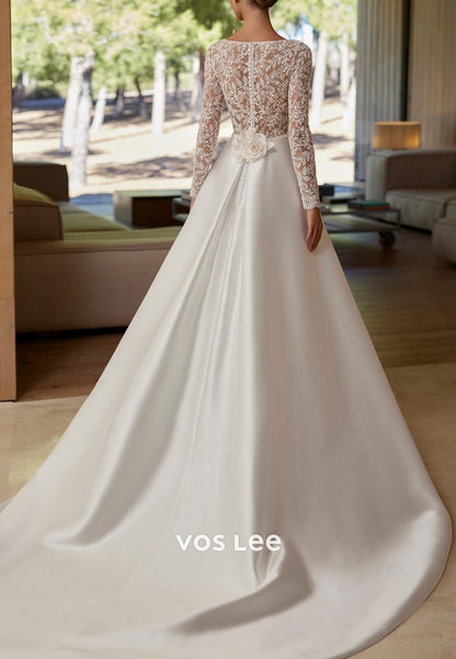 Long Sleeve Square Appliques Lace Flowers Pleated Wedding Dresses with Court Train