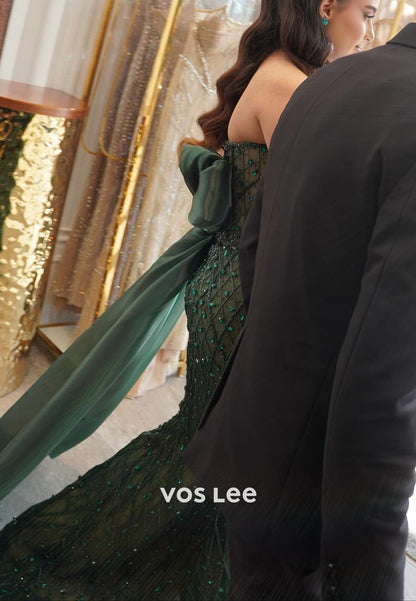 Green Halter Luxury Beaded Corset Evening Dress Formal Party Gown with Sleeves
