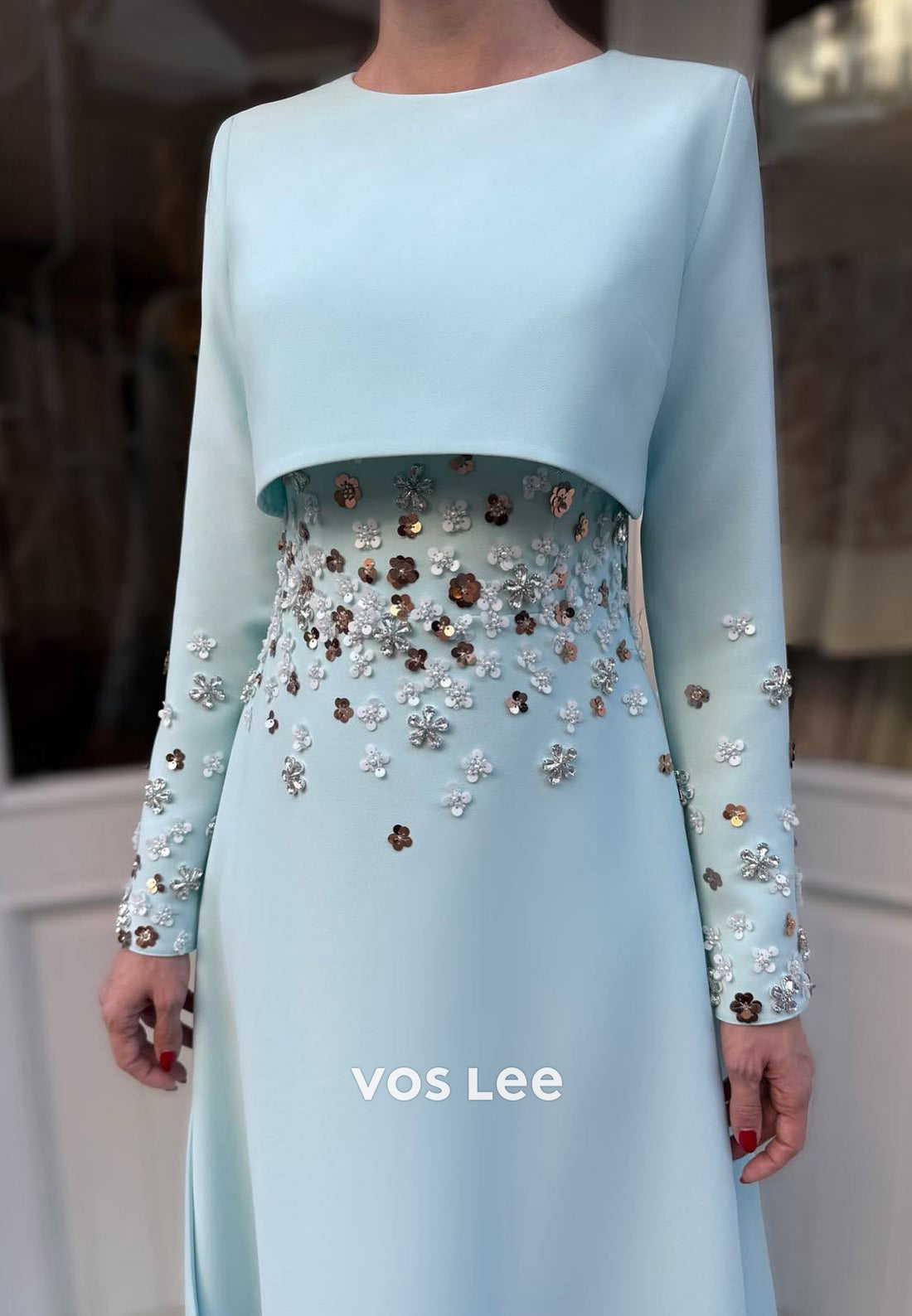 Elegant & Luxurious Long Sleevees Sequined Rhinestone Evening Dresses with Sweep Train