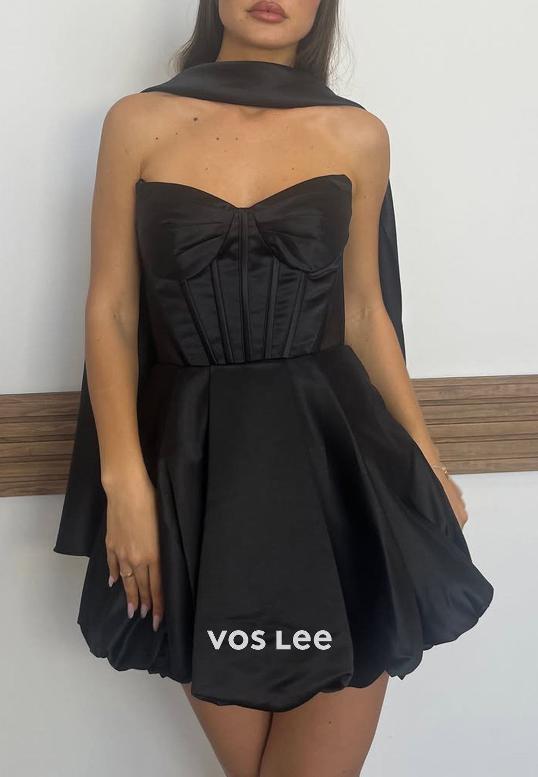 Short & Mini Black Strapless Sweetheart Pleated Homecoming Dresses