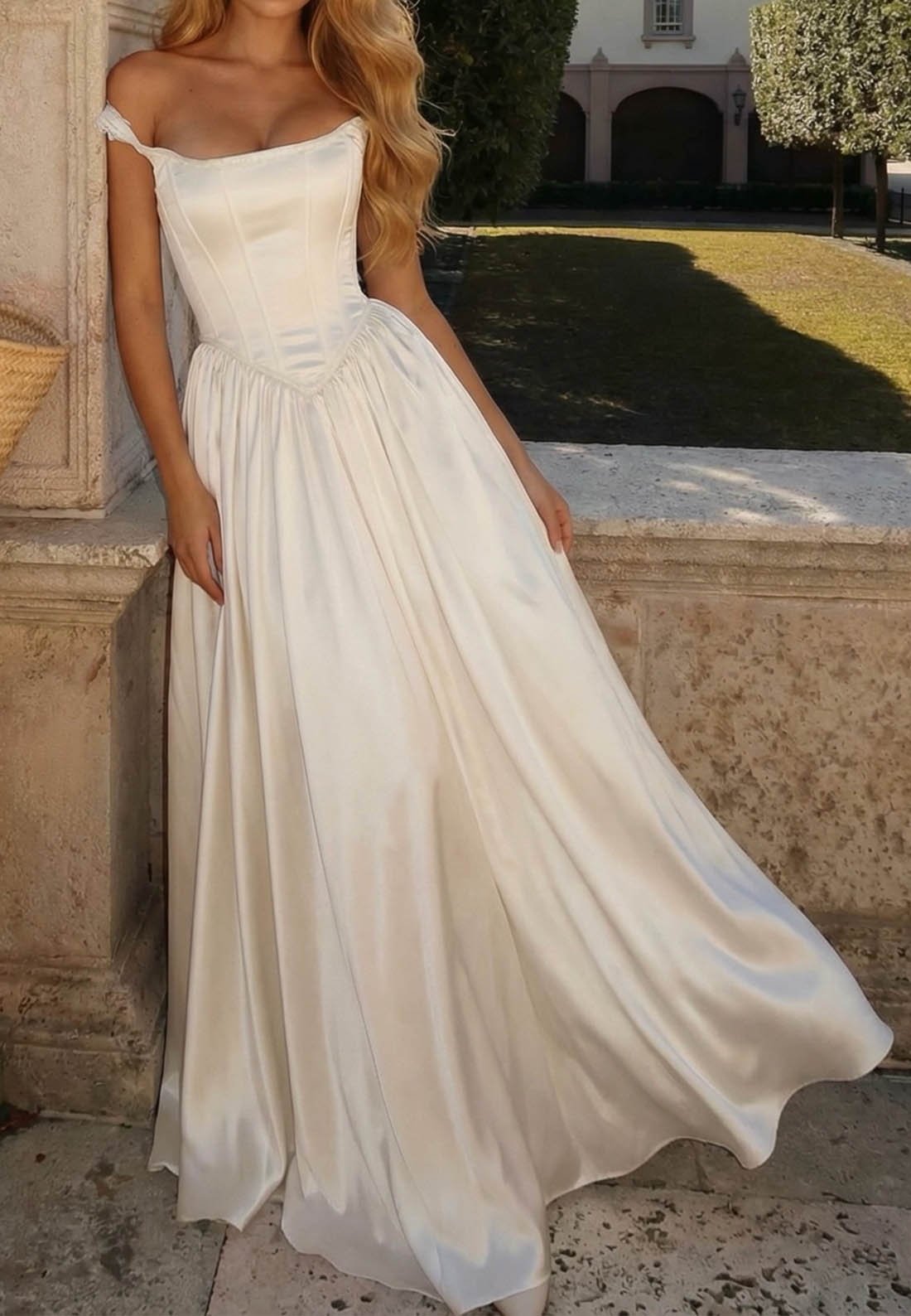 Simple Sleeveless Strapless A-Line Wedding Dress