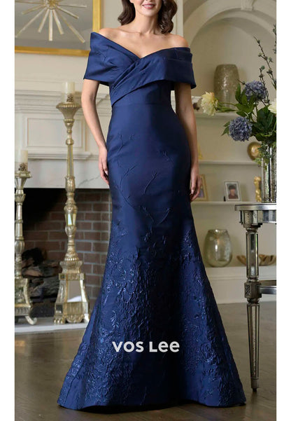 Elegant Ruched Neckline Floor-Length Dress with Floral Embroidery