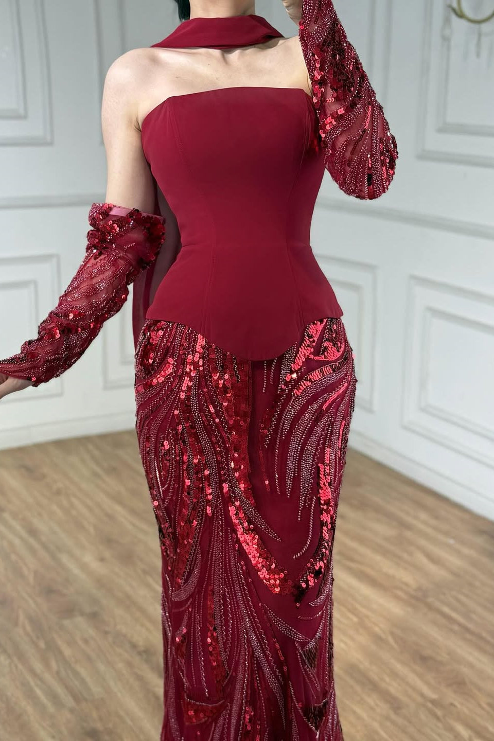 Vintage Burgundy Strapless Mermaid Beads Prom Dresses