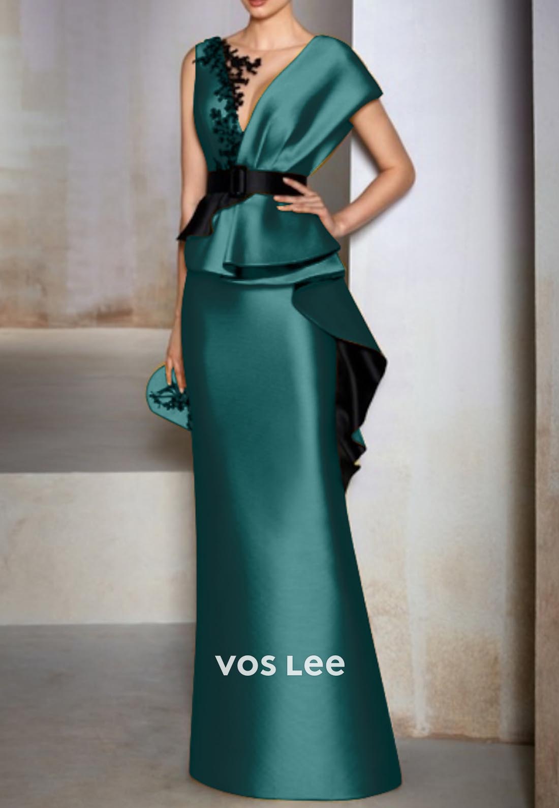 Elegant & Luxurious V Neck Appliques Mermaid Evening Dress Formal Gowns